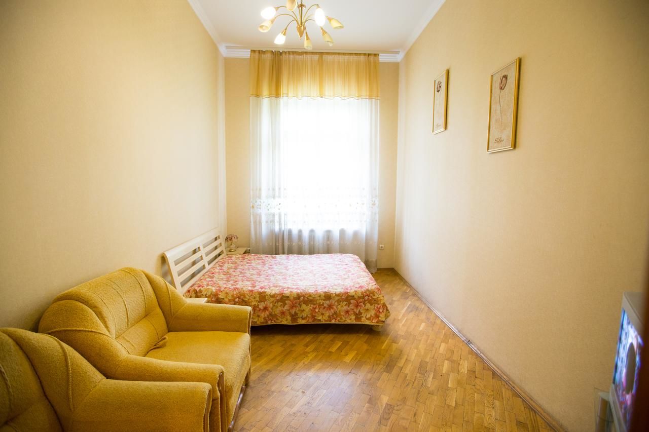 Апартаменты Apartamenty on Svobody Avenue 13 Львов-20